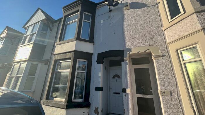 3 Bedroom House To Rent In Euston Road, Northampton, NN4