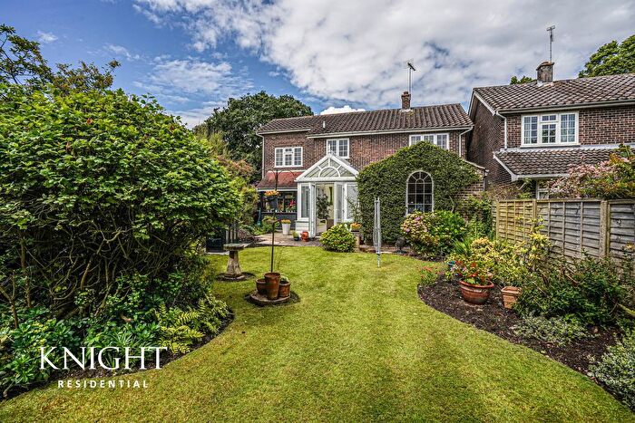 4 Bedroom Detached House For Sale In Straight Road, Boxted, Colchester, CO4