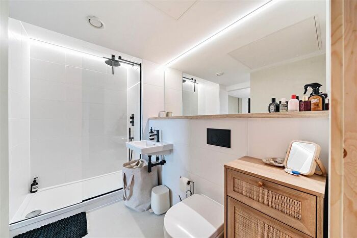 1 Bedroom Flat To Rent In Happy Walk, Leeds, LS9