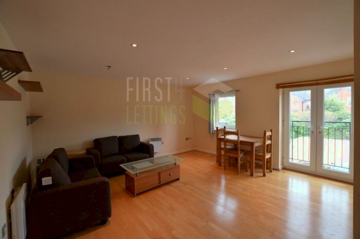 2 Bedroom Flat To Rent In Welford Road, Leicester, LE2