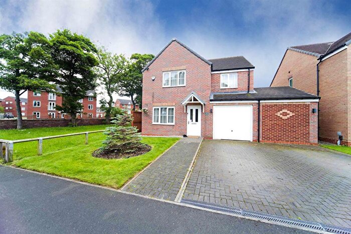 4 Bedroom Detached House For Sale In Robinson Close, Hartlepool, TS25