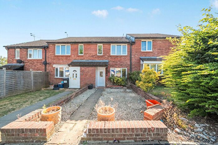 3 Bedroom Terraced House To Rent In Gerard Walk, Grange Park, Swindon, SN5