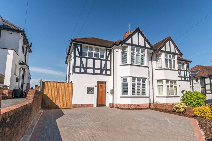 3 Bedroom Semi-Detached House For Sale In Stelvio Park Drive, Newport, NP20
