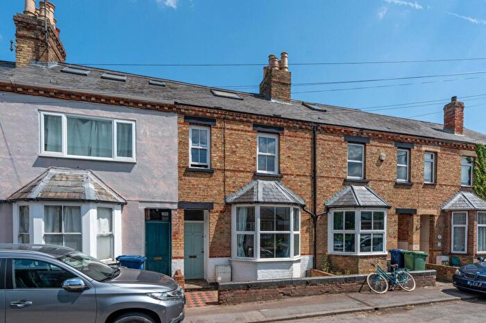 3 Bedroom Terraced House For Sale In Summerfield, Oxford, OX1