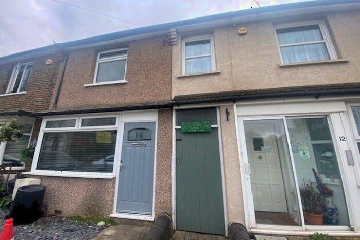 2 Bedroom Property To Rent In Green Court Road, Swanley, BR8