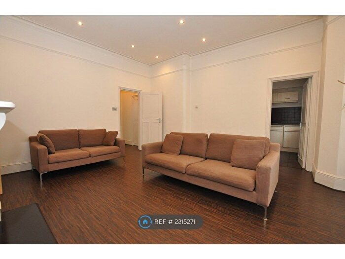 1 Bedroom Flat To Rent In Great North Road, London, N6