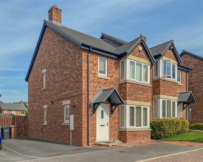3 Bedroom Semi-Detached House To Rent In Edison Way, Guiseley, Leeds, LS20