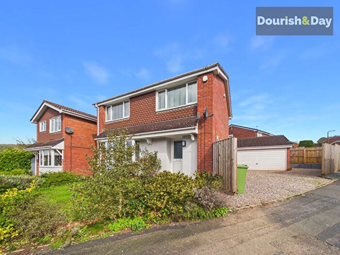 4 Bedroom Detached House For Sale In Delamere Lane, Stafford, ST17