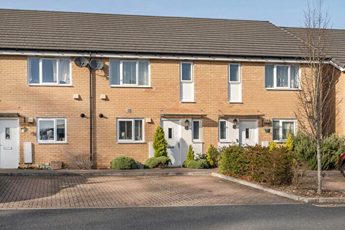 3 Bedroom Terraced House For Sale In Woolhampton Drive, Basingstoke, RG24