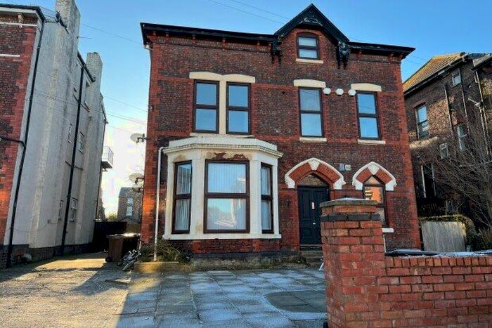 2 Bedroom Property To Rent In Flat, Liverpool, L22