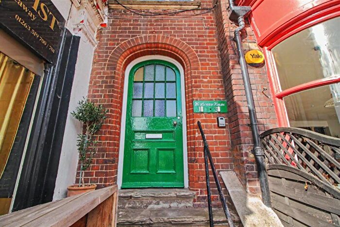 3 Bedroom Apartment For Sale In Prince Of Wales Road, Cromer, NR27