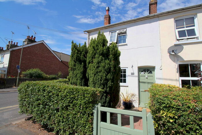 2 Bedroom End Of Terrace House To Rent In Rack Close Road, Alton, Hampshire, GU34