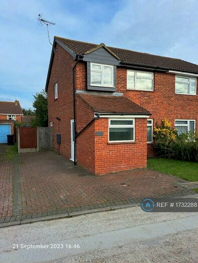 3 Bedroom Semi-Detached House To Rent In Barley Close, Herne Bay, CT6