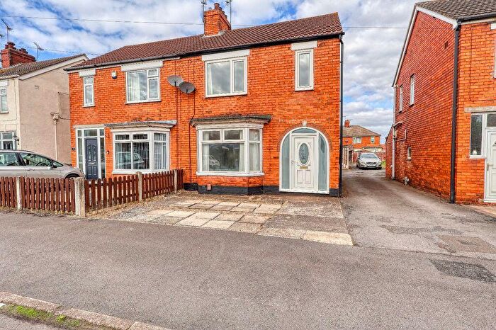 3 Bedroom Semi-Detached House To Rent In Avon Road, Scunthorpe, DN16