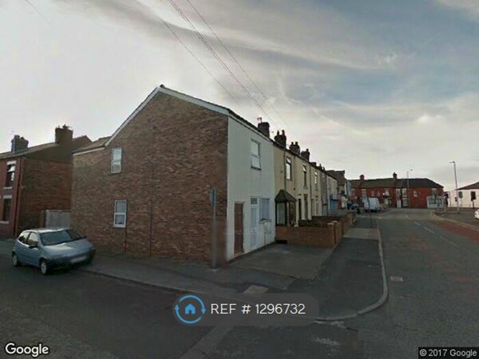 2 Bedroom Flat To Rent In Longshaw St, Warrington Cheshire WA5