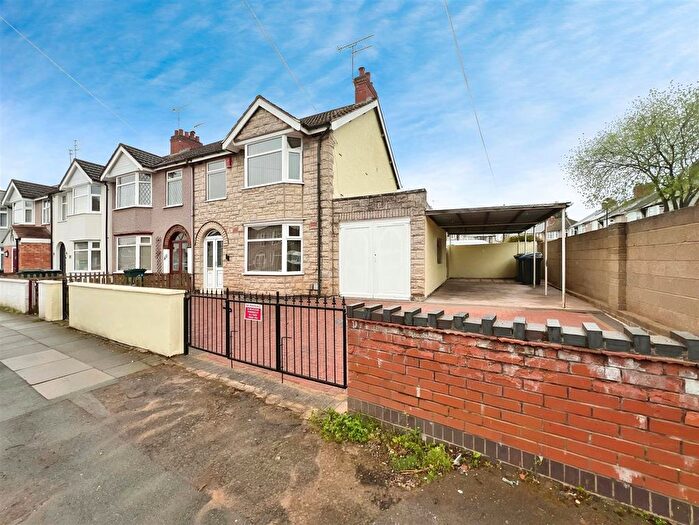 3 Bedroom End Terrace House To Rent In Wycliffe Road West, Wyken, Coventry, CV2