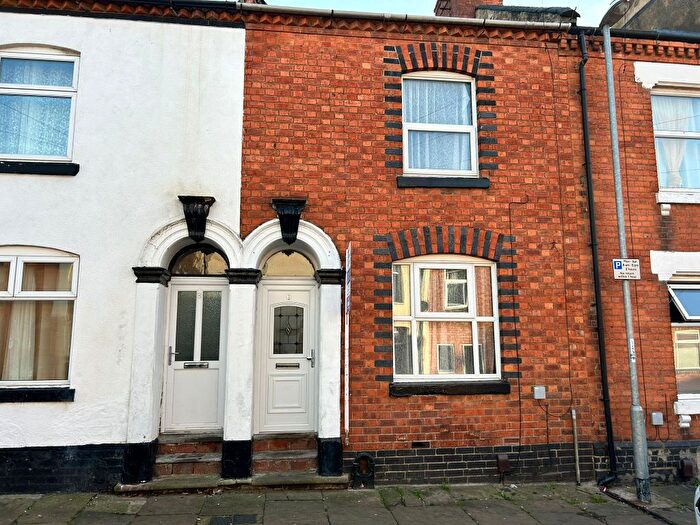 2 Bedroom Terraced House To Rent In Poole Street, Northampton, NN1