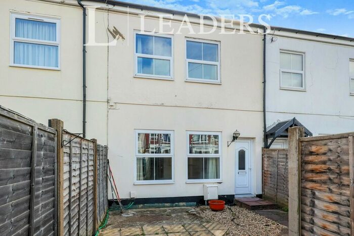 3 Bedroom Terraced House To Rent In Gladys Avenue, Portsmouth, PO2