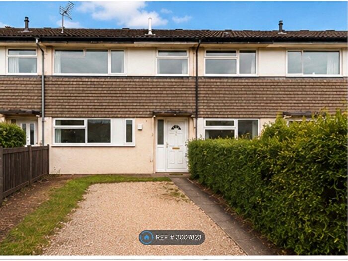 4 Bedroom Terraced House To Rent In Cambridge Road, Manchester, M43