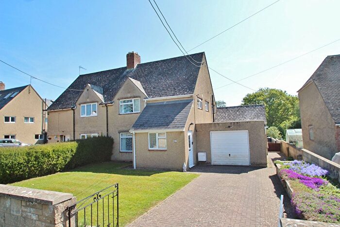 3 Bedroom Semi-Detached House For Sale In Common Road, North Leigh, OX29