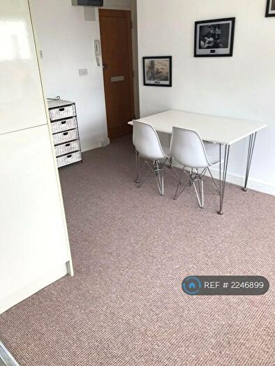 2 Bedroom Flat To Rent In Earlham Road, Norwich, NR2