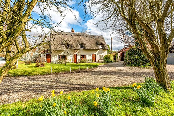 4 Bedroom Detached House To Rent In Keers Green, Aythope Roding, Dunmow, CM6