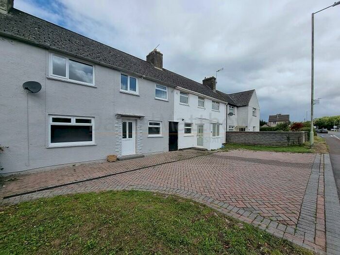 3 Bedroom Terraced House To Rent In Pendre, Bridgend, Bridgend County., CF31