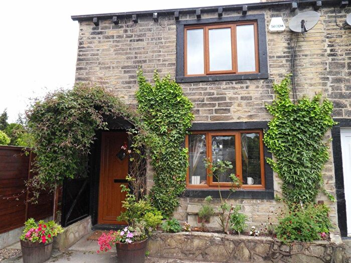 1 Bedroom Cottage To Rent In Half Mile, Leeds, LS13