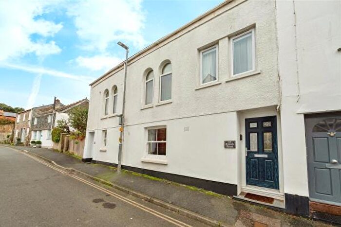 2 Bedroom Flat For Sale In The Retreat, Church Street, Padstow, Cornwall, PL28