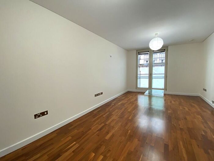 1 Bedroom Apartment To Rent In Leftbank, Manchester, M3