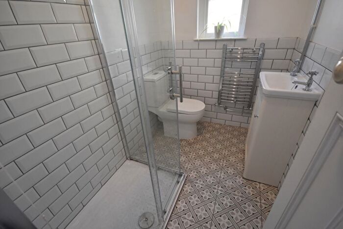 2 Bedroom Flat To Rent In Donald Street, Roath, CF24