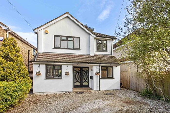 4 Bedroom Detached House For Sale In White Lion Road, Amersham, HP7