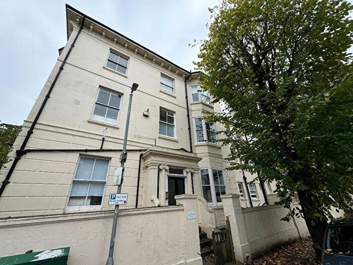 1 Bedroom Flat To Rent In Buckingham Place, Brighton, East Sussex, BN1
