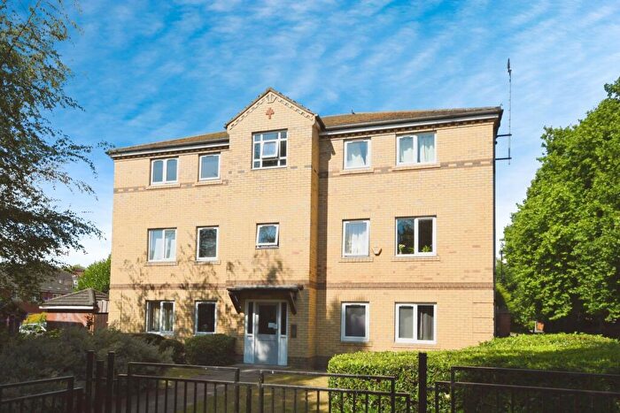 2 Bedroom Flat For Sale In Headford Grove, Sheffield, South Yorkshire, S3