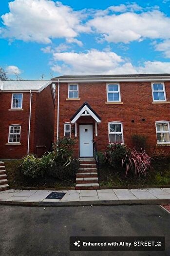 3 Bedroom Semi-Detached House To Rent In Glynneath, Neath, SA11