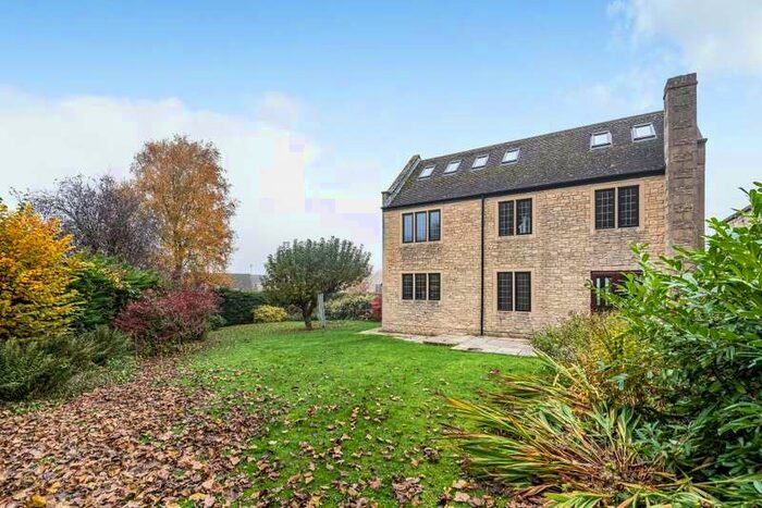 4 Bedroom Detached House To Rent In Shipton-under-wychwood, Chipping Norton, OX7