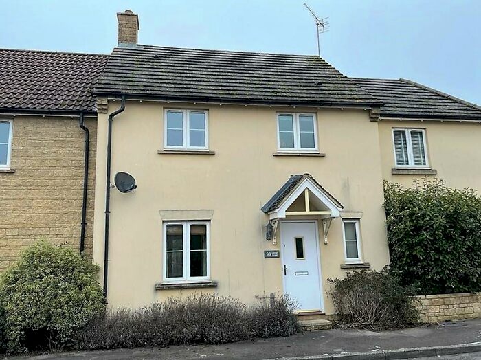 3 Bedroom Terraced House To Rent In Linnet Road, Calne, SN11