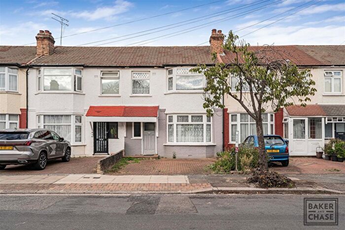 3 Bedroom Terraced House For Sale In Ulster Gardens, Palmers Green, London, N13