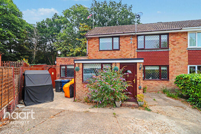 4 Bedroom Semi-Detached House For Sale In Bartholomew Close, Haslemere, GU27