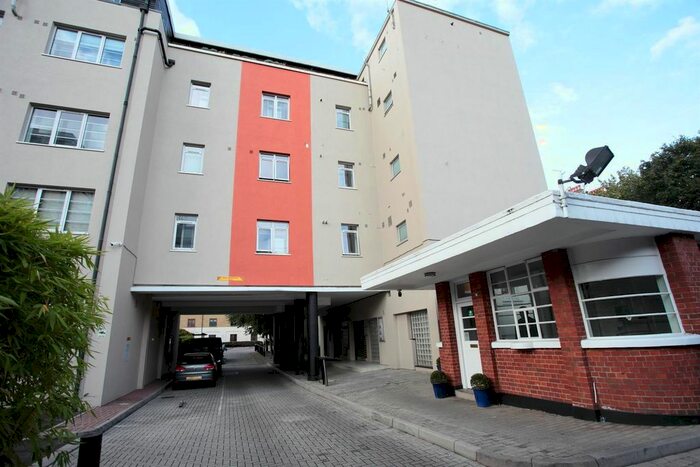 Studio To Rent In Sunlight Square, London, E2