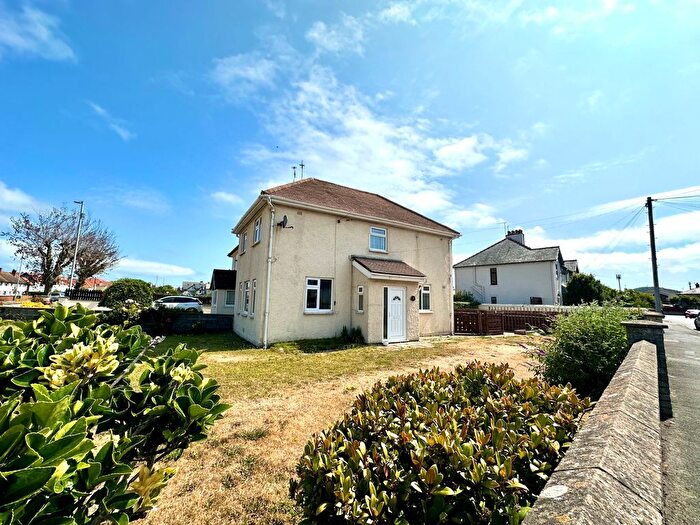 3 Bedroom Property To Rent In Kings Avenue, Llandudno, LL30