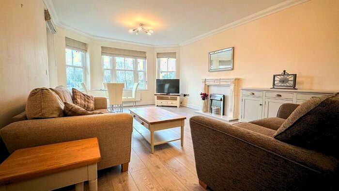 2 Bedroom Apartment To Rent In Grand Regency Heights, Burleigh Road, Ascot, SL5
