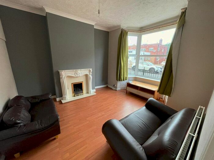 4 Bedroom Property To Rent In Grafton Street, Hull, HU5