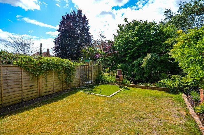 2 Bedroom Cottage To Rent In Front Street, South Creake, NR21