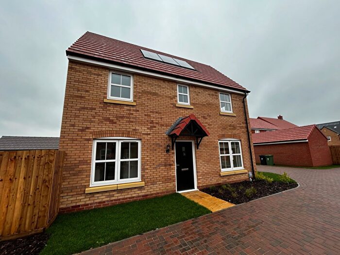 3 Bedroom Property To Rent In Enborne Close, Hampton Woods, Peterborough, PE7