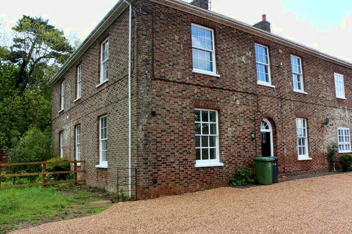 3 Bedroom Semi-Detached House To Rent In Tilney All Saints, PE34