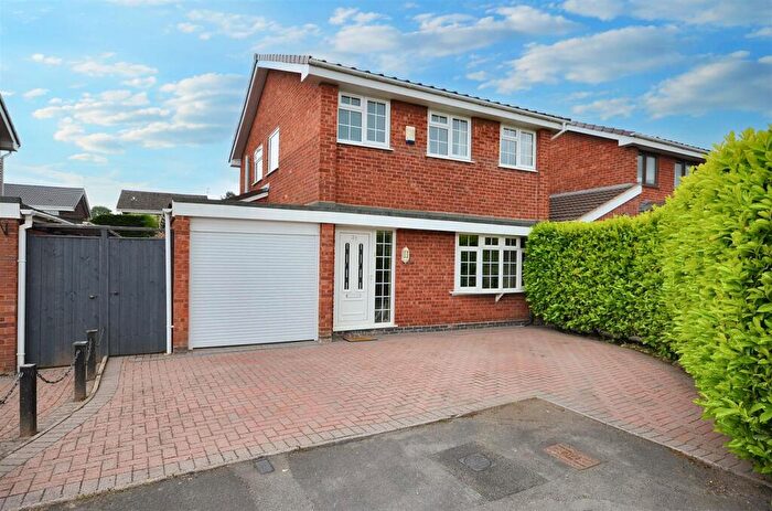 4 Bedroom Detached House For Sale In Greenway Avenue, Stone, ST15