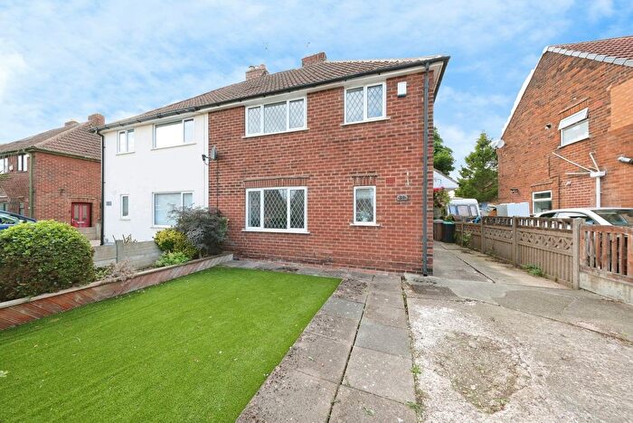 3 Bedroom Semi Detached House For Sale In Beech Tree Avenue, Mansfield Woodhouse, Mansfield, Nottinghamshire, NG19