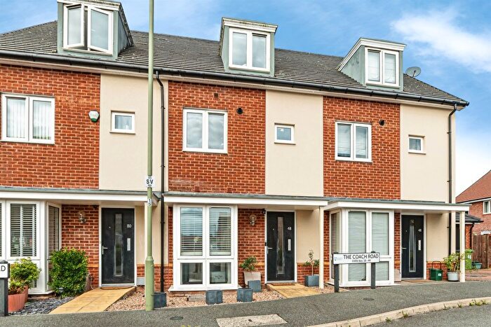 3 Bedroom Terraced House For Sale In The Coach Road, Basingstoke, RG23