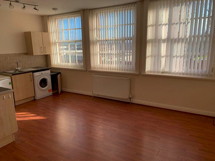 1 Bedroom Terraced House To Rent In Oakhouse Park, Liverpool, Merseyside, L9